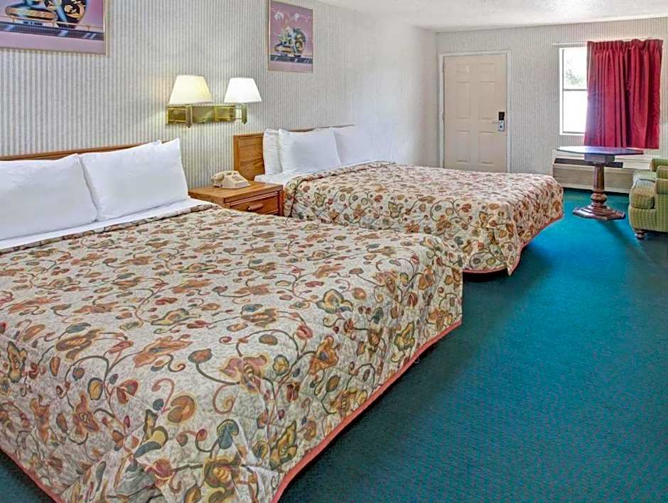 Knights Inn  South Houston TX