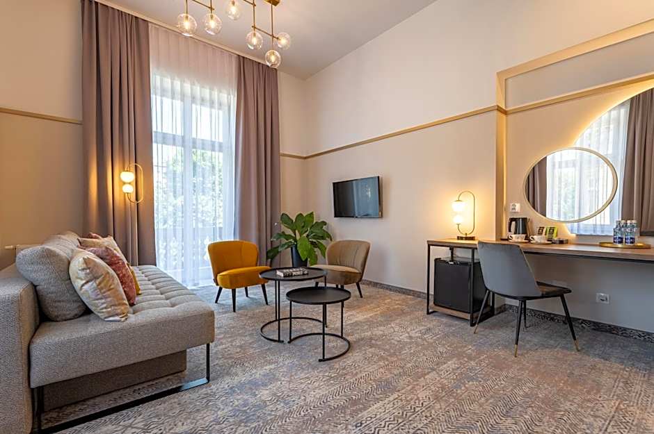 MR67 Mayera Rapaporta