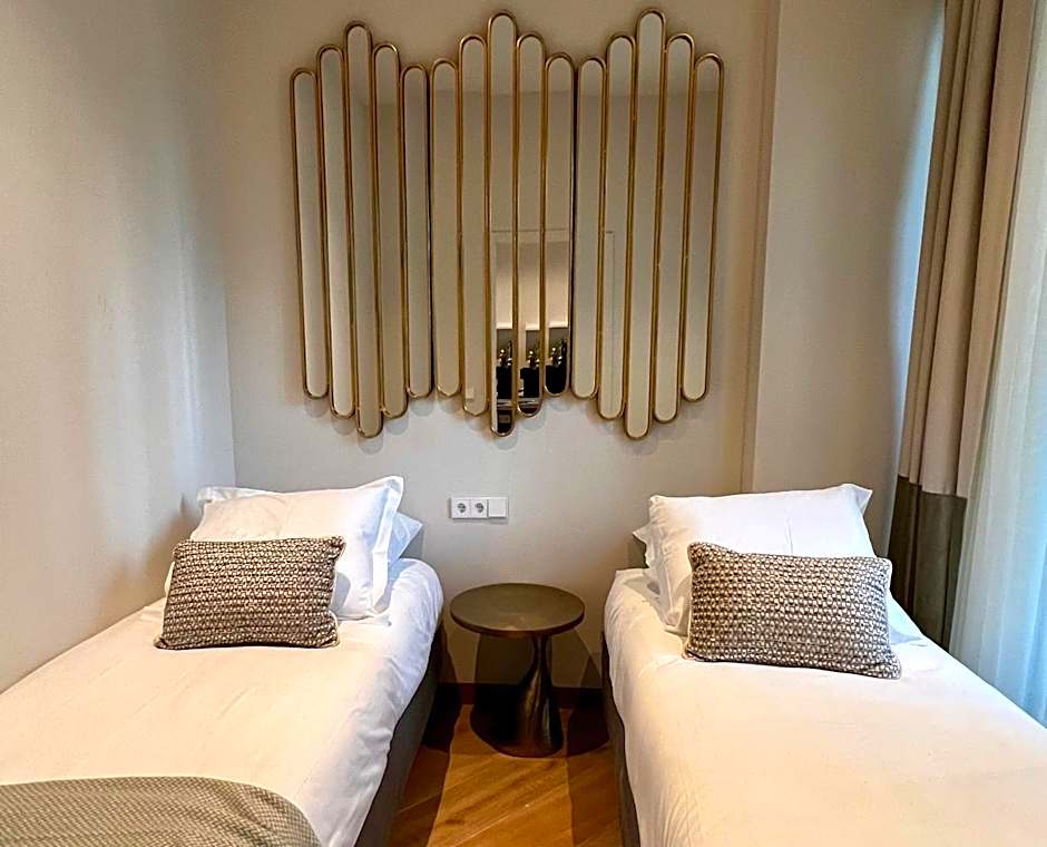 Silken Comfy Studios Hotel