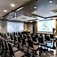 Cresco Hotel - Buriram