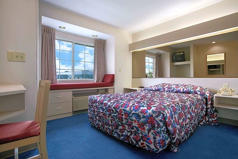 Microtel Inn by Wyndham Champaign
