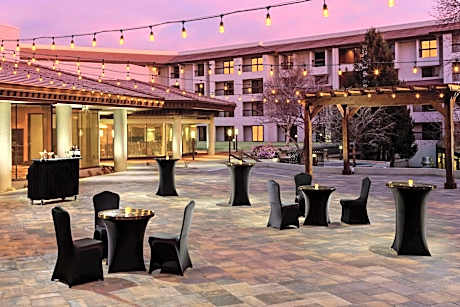 DoubleTree By Hilton Colorado Springs