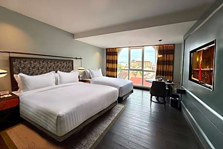 Executive Triple Room