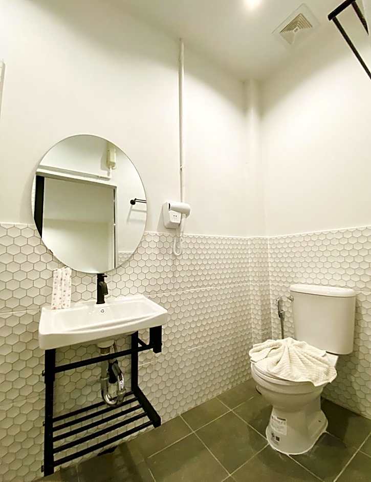 Saffron Hill Bangkok