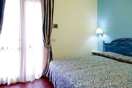 Standard Double or Twin Room with Sea View