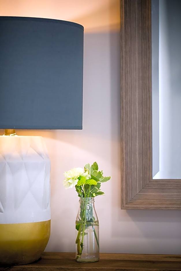 Darlington Arms by the airport