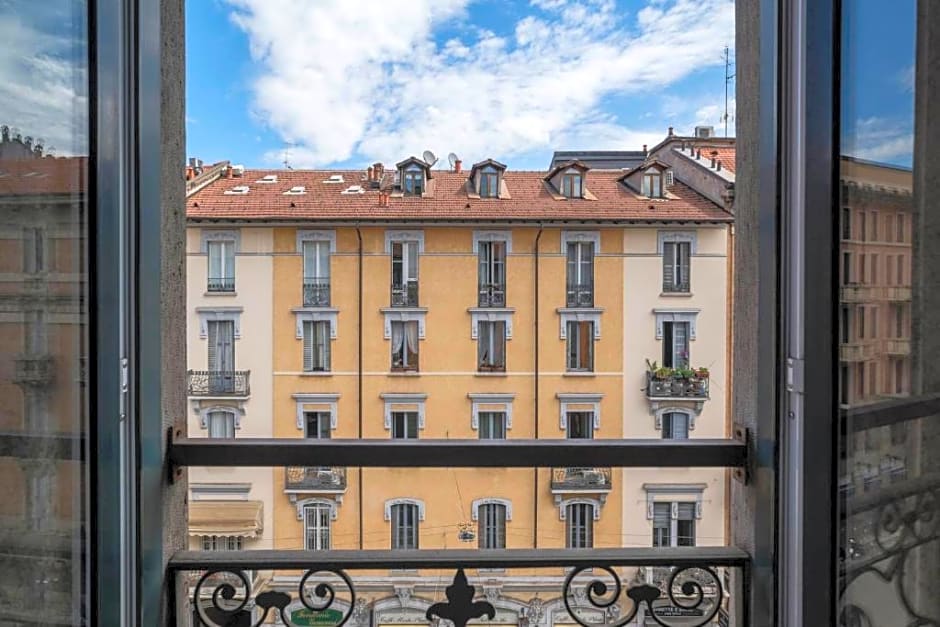 Casual Eclettico Milano