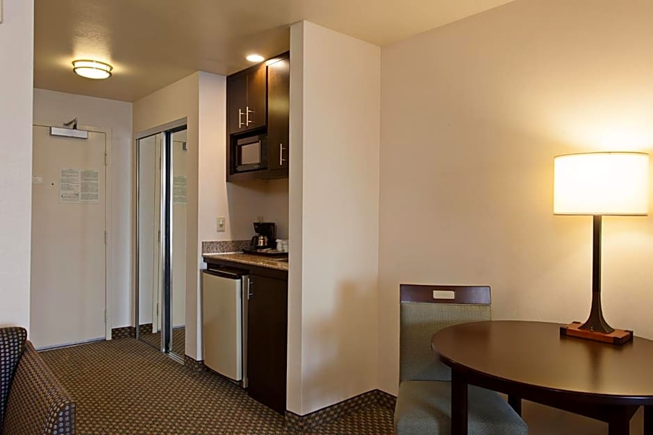 Holiday Inn Express Hotel & Suites Hermosa Beach By IHG