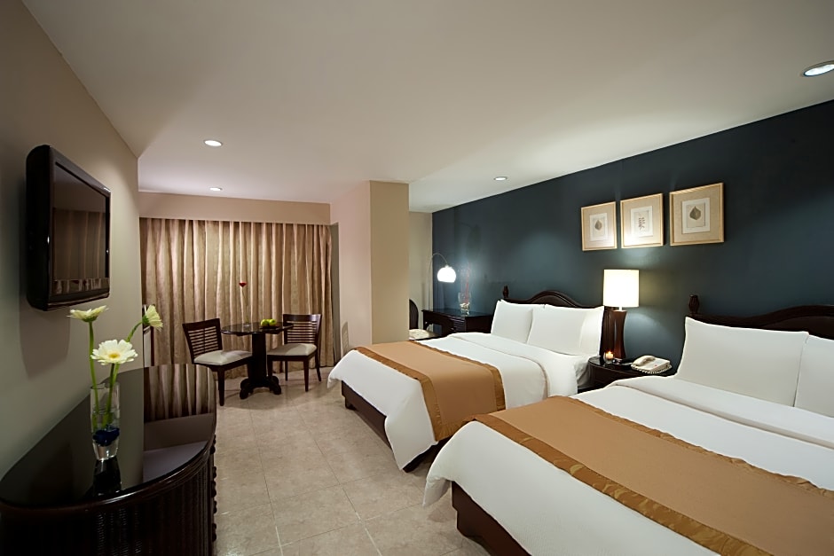 Hodelpa Centro Plaza Hotel