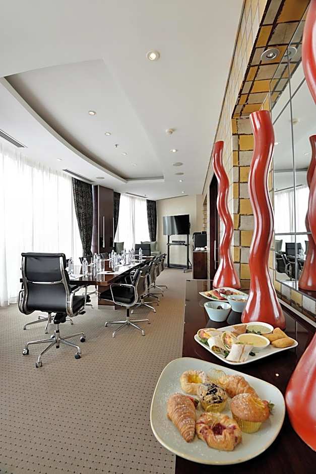 The Michelangelo Towers