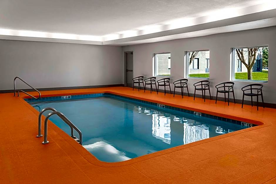 Hampton Inn By Hilton Olathe