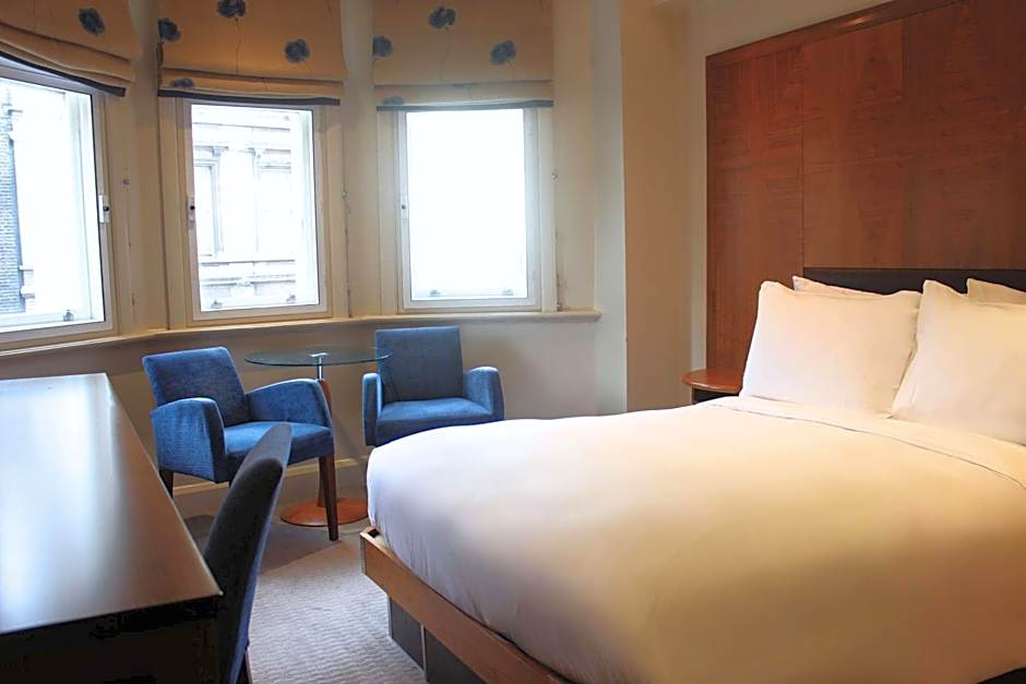 Radisson Blu Hotel, London Tottenham Court Road