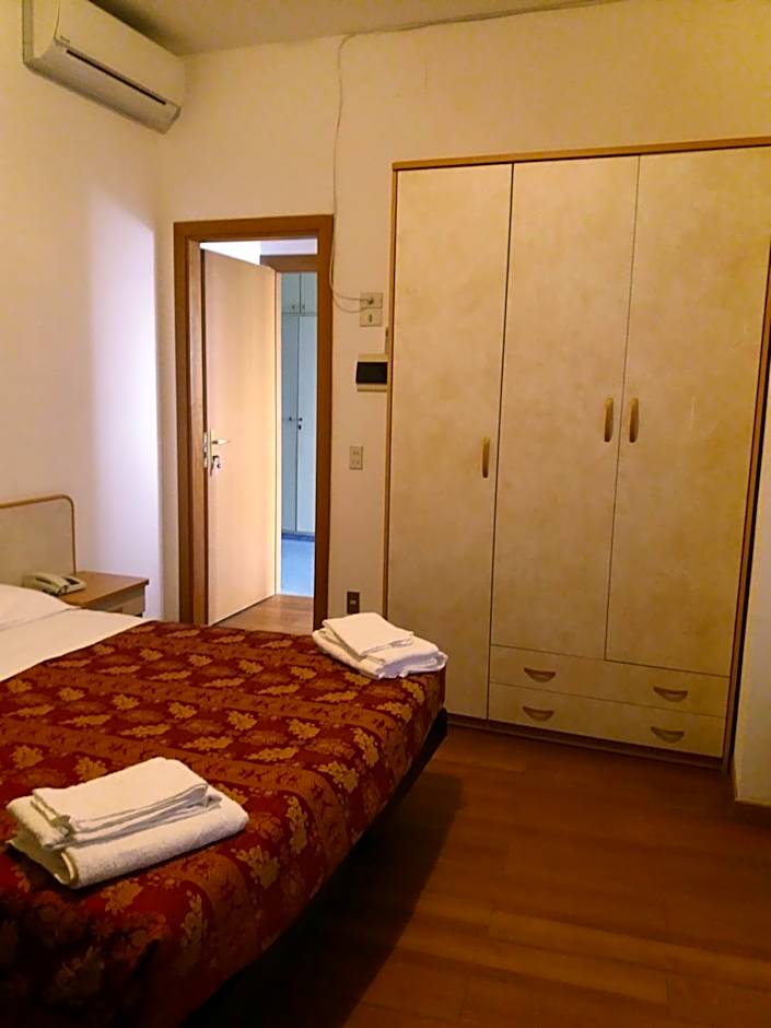 Hotel Rugantino