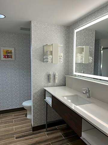 Hampton Inn By Hilton Kansas City Southeast, MO