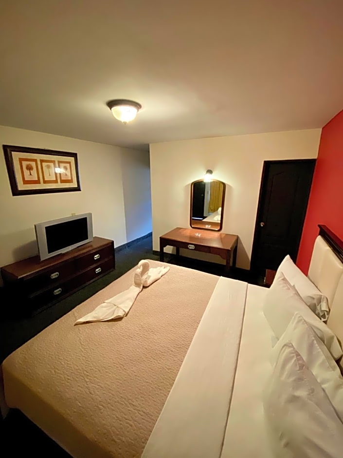 Hotel Los Altos