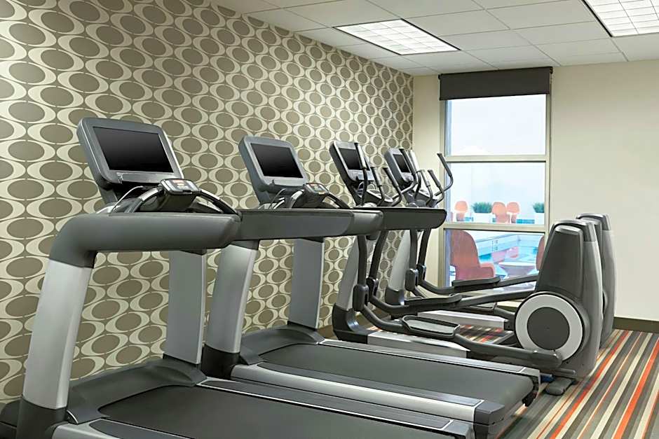 Aloft Calgary University