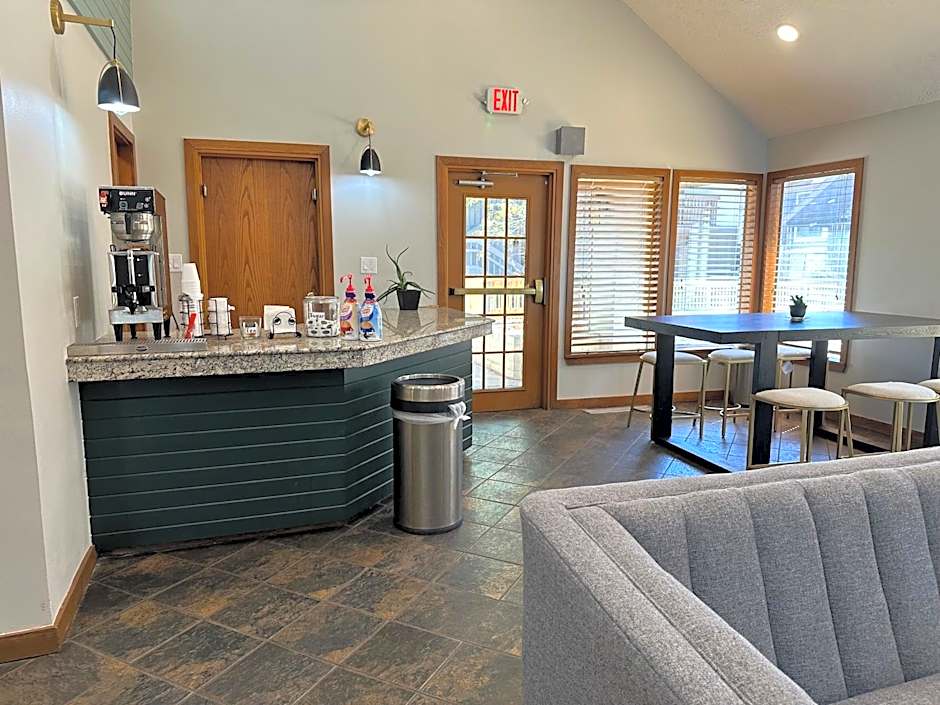 MainStay Suites Springfield South - Battlefield Rd
