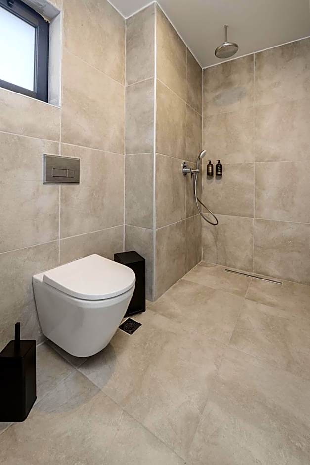 Summer Village of Hippokrates - Adults only