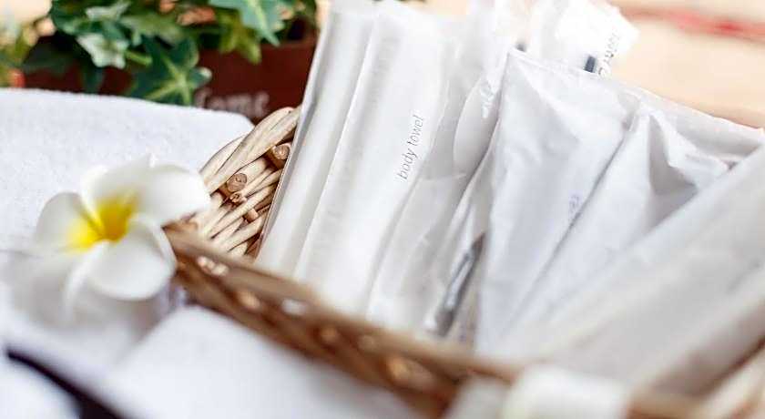 Hotel Peace Island Ishigaki In Yashima