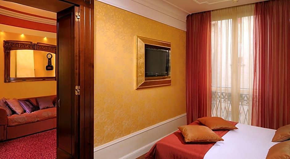 Photo 1 of 8 of Suite