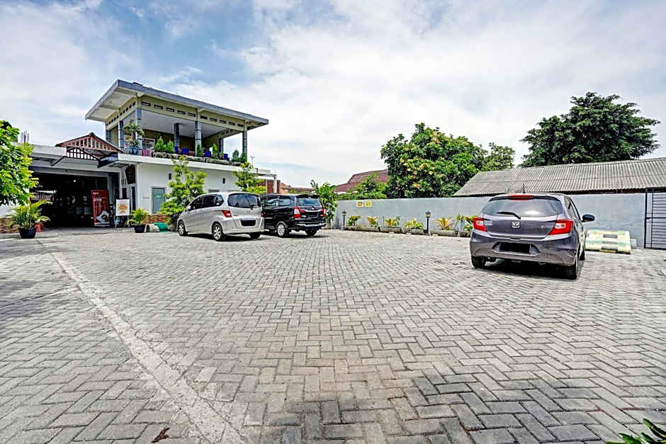 OYO Life 90678 Omah Kulo Guest House