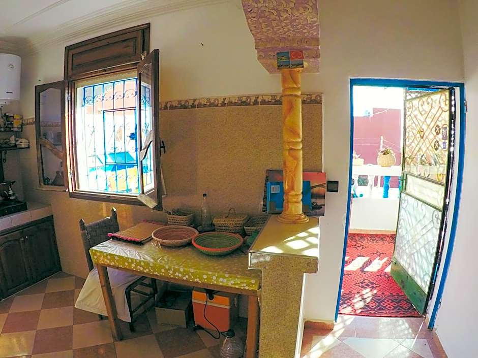 Tamraght White Hostel