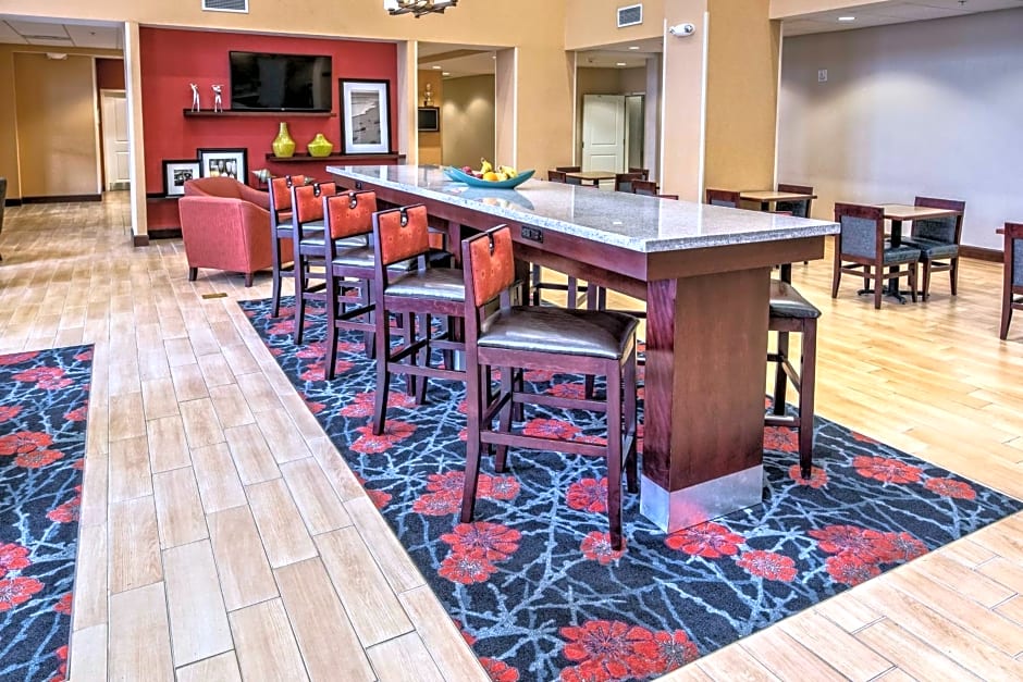 Hampton Inn By Hilton & Suites Fort Myers-Estero/FGCU