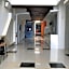 Berry Biz Hotel