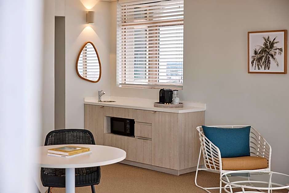 Rydges Cro''a Beachside