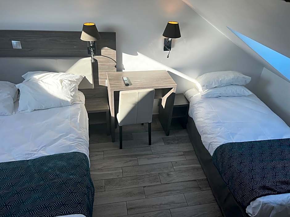 Mary's Hotel Republique