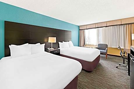 Double Room with Two Double Beds - Non-Smoking