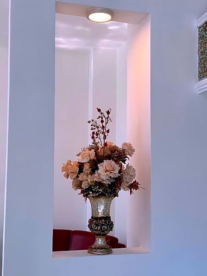 GRAD Hong Tam Hotel - Binh Tan