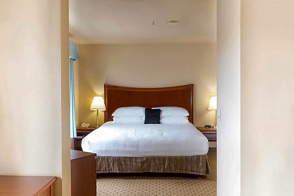 Red Lion Inn & Suites Mcminnville