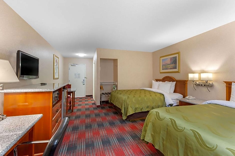 Quality Inn & Suites Oceanside