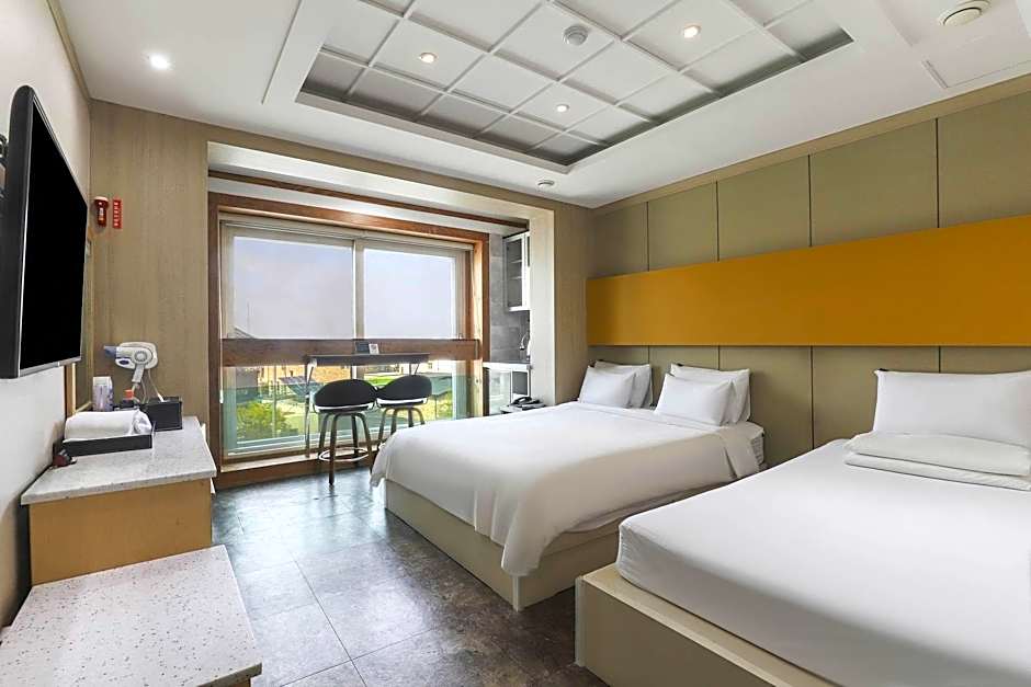 Hotel TopsVille