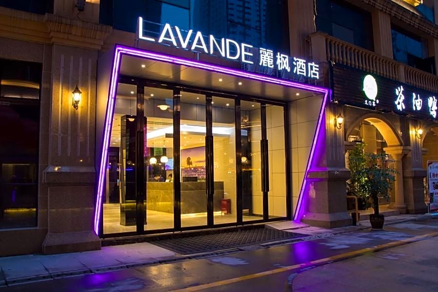 Lavande Hotel Luzhou Jiale Century City