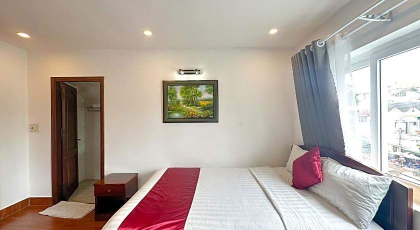 White Horse Dalat Hotel