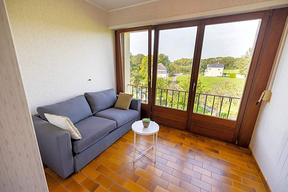 Good connection Airport & City