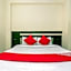 OYO 23656 Parimeet Hotel