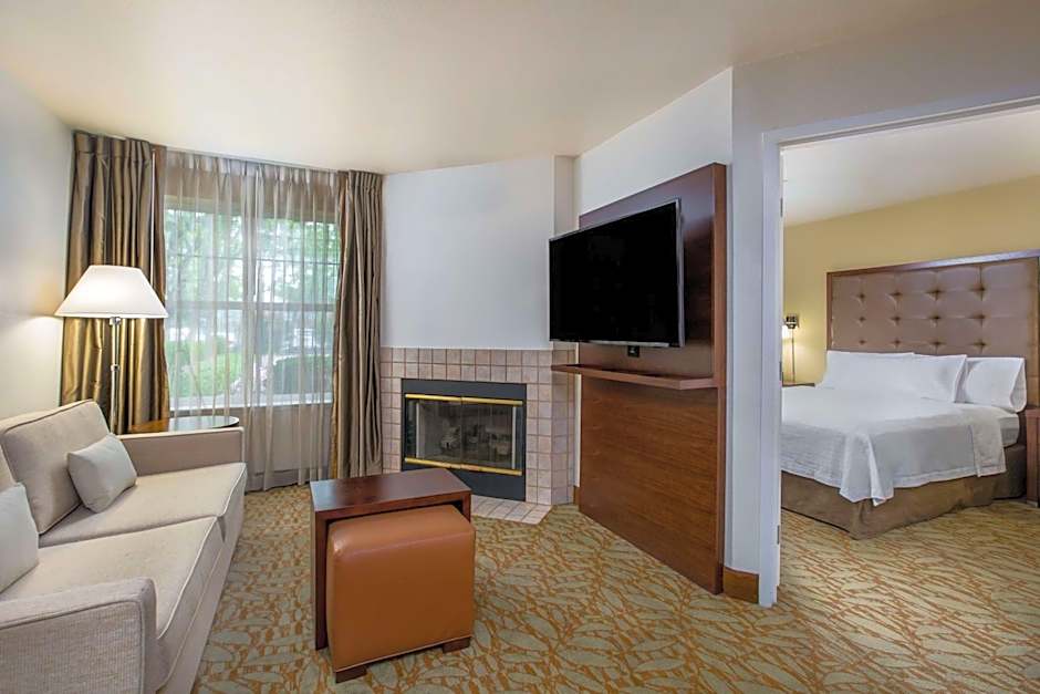Homewood Suites by Hilton Newark - Fremont