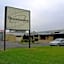 Overlander Hotel Motel