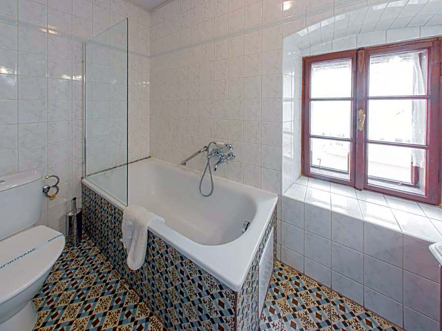 Hotel Salamander - Garni