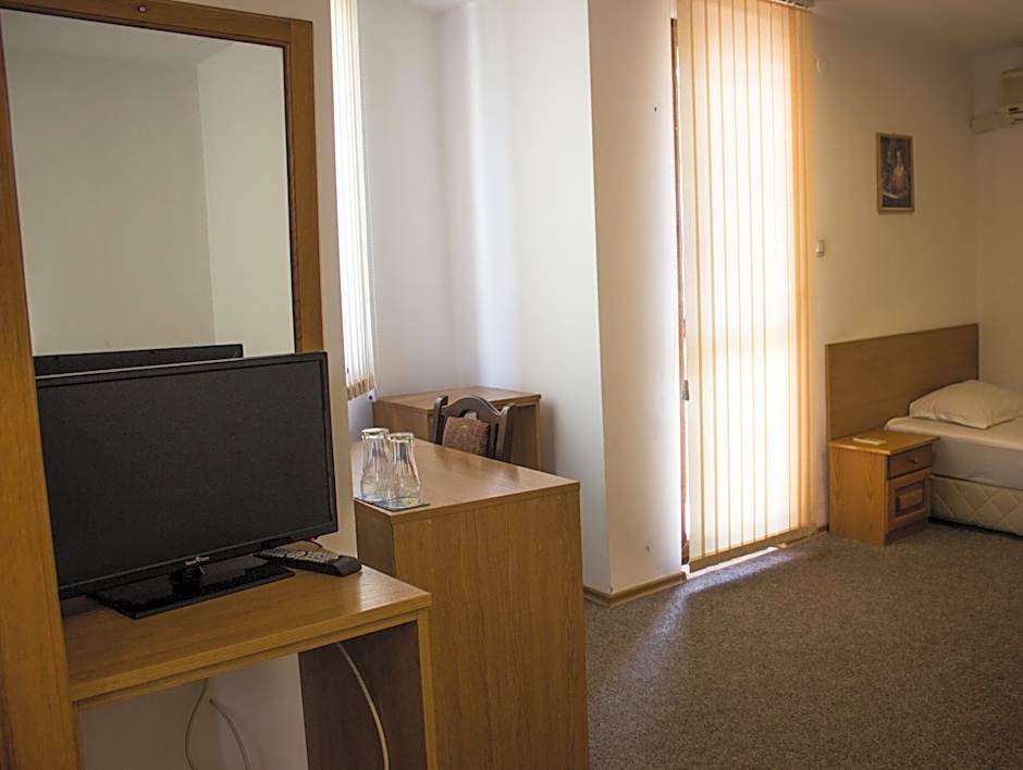Family Hotel Saint Iliya