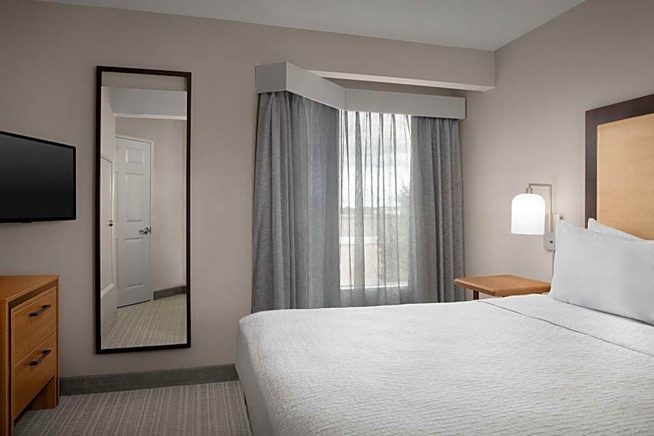 Homewood Suites By Hilton Alexandria