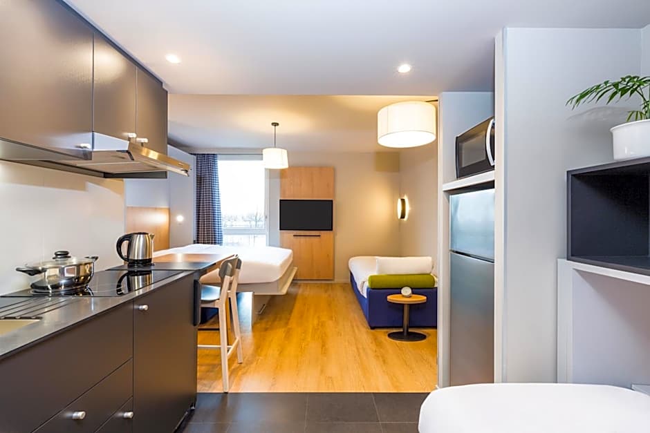 Aparthotel Adagio access Palaiseau Saclay