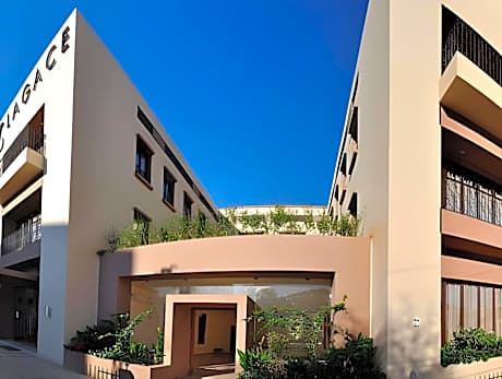 Lagace Hotel