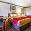 Econo Lodge Inn & Suites
