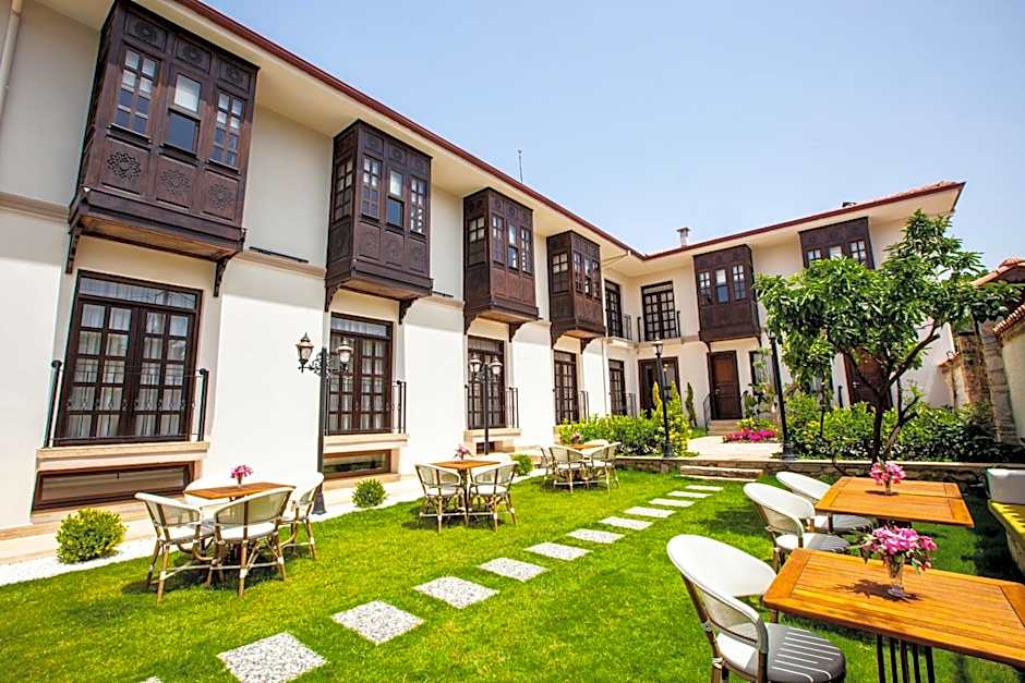 Livia Garden Hotel