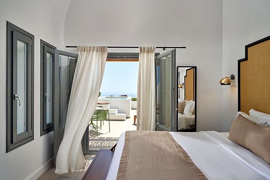 Alleys All-Suite Hotel & Spa