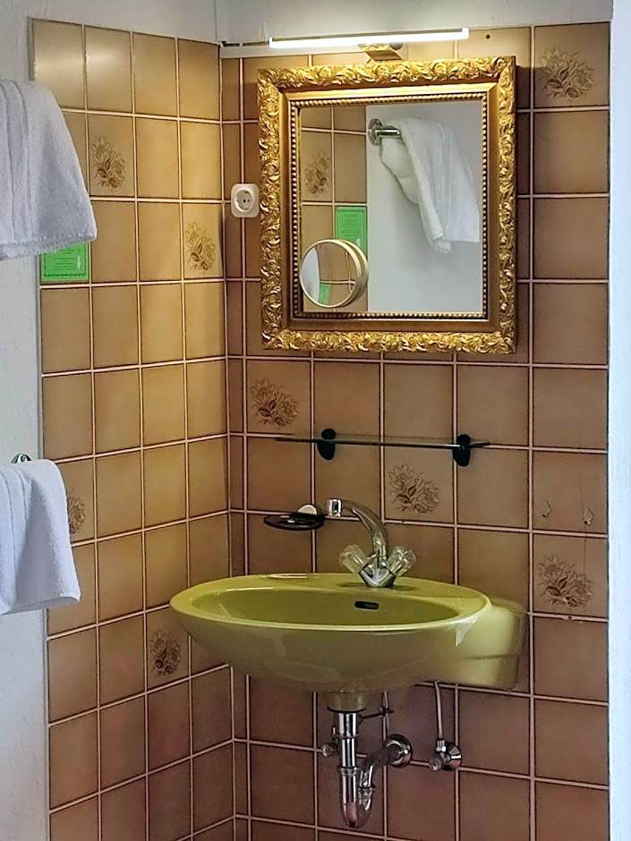 Hotel-Restaurant Burg-Ramstein